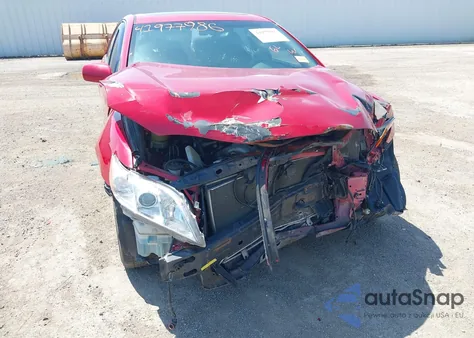 2007 Toyota Camry Se z USA, uszkodzony, nr VIN 4T1BE46K77U185639